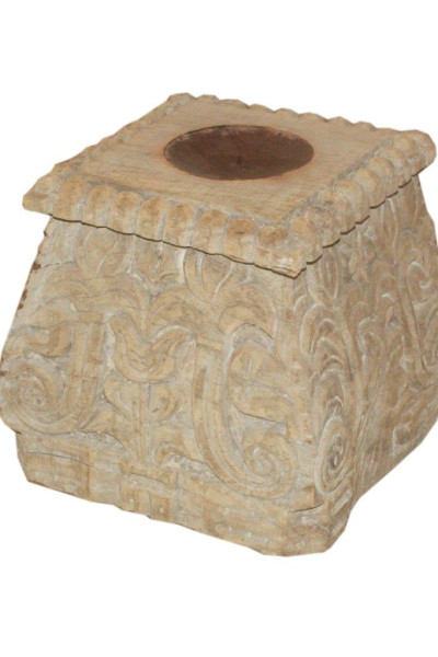 Ancien pied de colonne / bougeoir. Inde