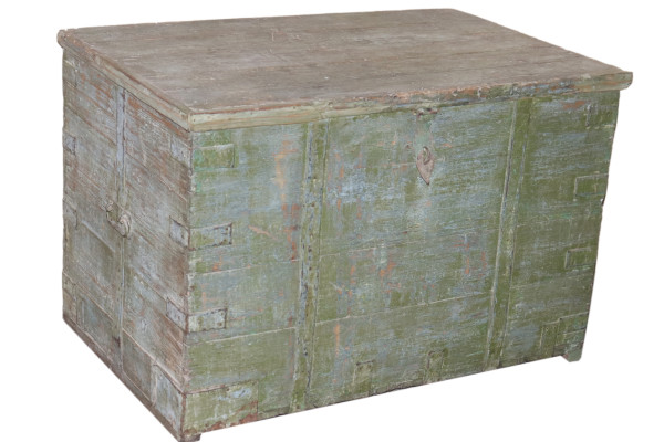 Old wood trunk. India