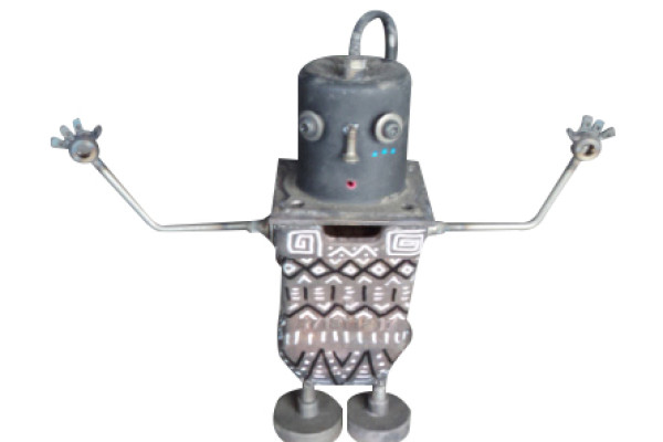 Petit robot en métal de Prakit Seehawong. Thaïlande