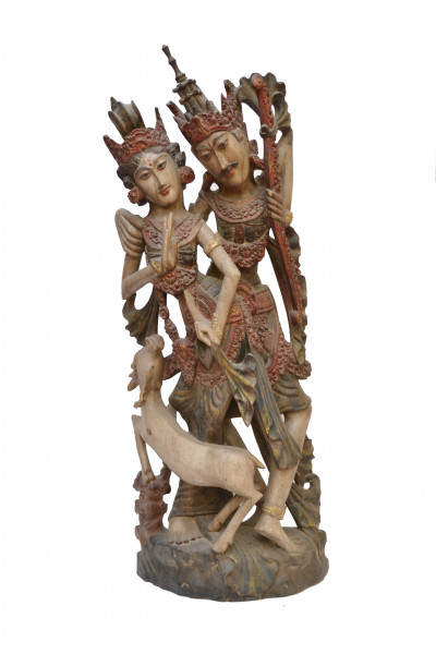  Sculpture en bois de teck de Rama  et Sita. 